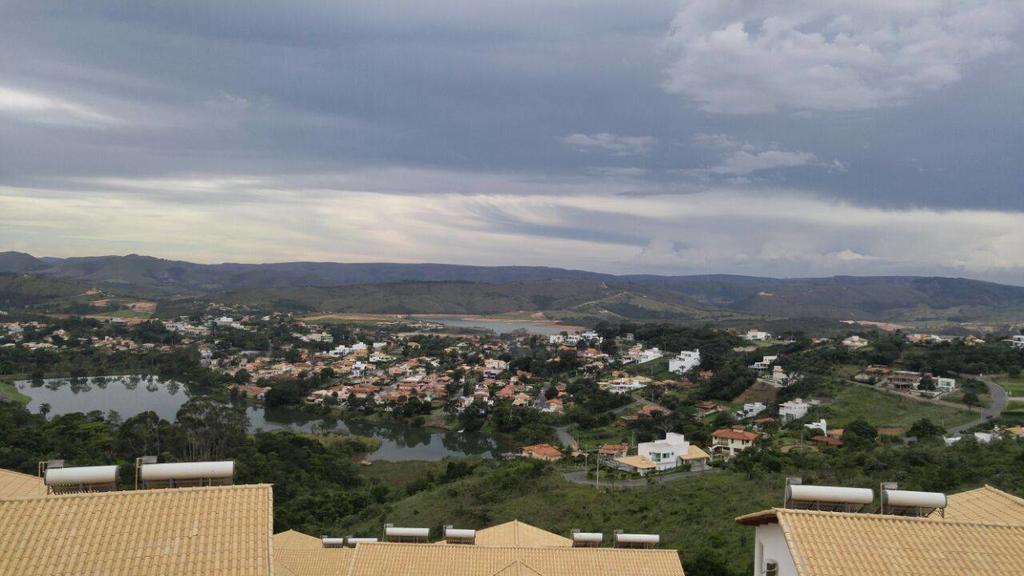 Apartamentos Mirante De Escarpas Capitólio 外观 照片